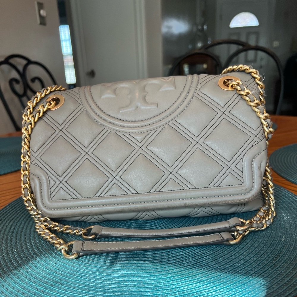 Tory Burch Quilted Fleming Convertible Bag